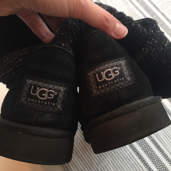 UGG Shoes - Women’s Uggs UGG Shoes - Women’s Uggs
